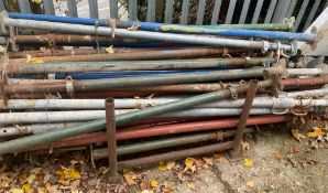 1 x Stillage With Large Selection Of Adjustable Acrow Props - Ref: PR061 - CL964 - Location: