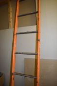1 x Set of 10 Tread Metal Ladders - Ref: HW139 - CL936 - Location: Manchester M19This item is to be