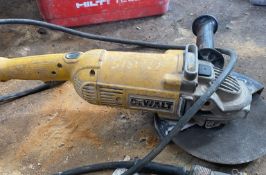 1 x DEWALT 110V 9