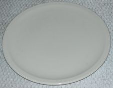 16 x Steelite 28cm Dinner Plates with a Cream Finish