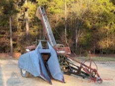 NEW IDEA ONE ROW CORN PICKER