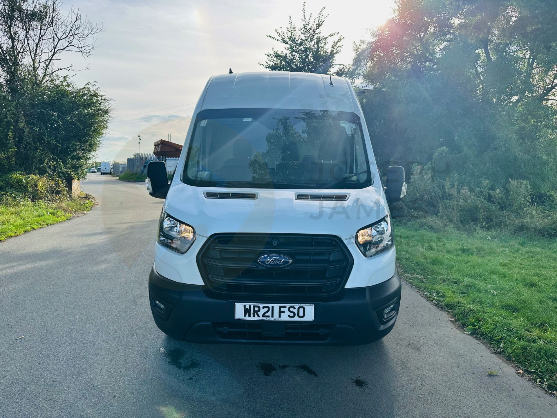 (ON SALE) FORD TRANSIT T350 2.0TDCI (130) XLWB JUMBO *ECOBLUE* - 21 REG - ONLY 70K MILES - - Image 3 of 30
