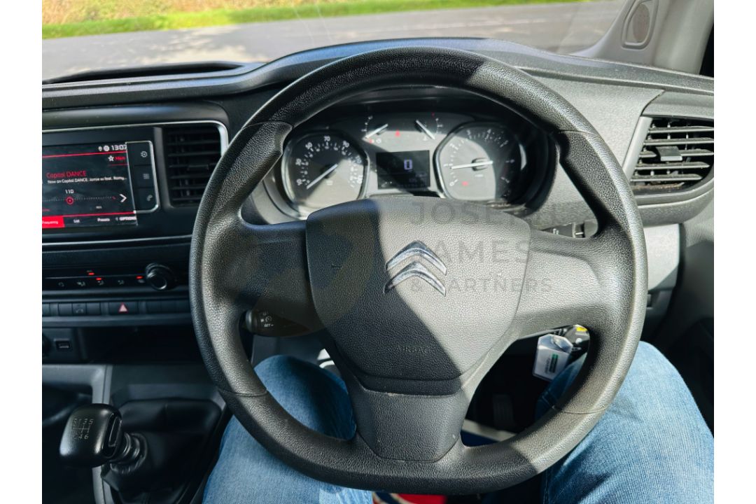 (ON SALE) CITROEN DISPATCH XS1000 BLUEHDI *ENTERPRISE EDITION* (20 REG) - AIR CON - 1 OWNER! - Image 26 of 30