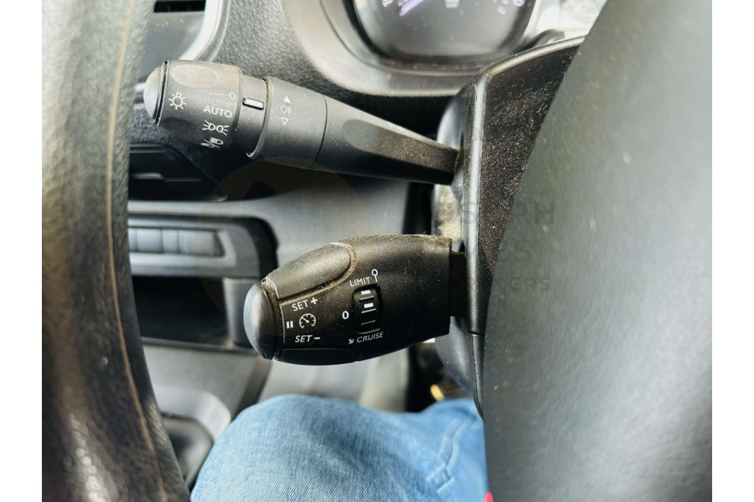 (ON SALE) CITROEN DISPATCH XS1000 BLUEHDI *ENTERPRISE EDITION* (20 REG) - AIR CON - 1 OWNER! - Image 27 of 30