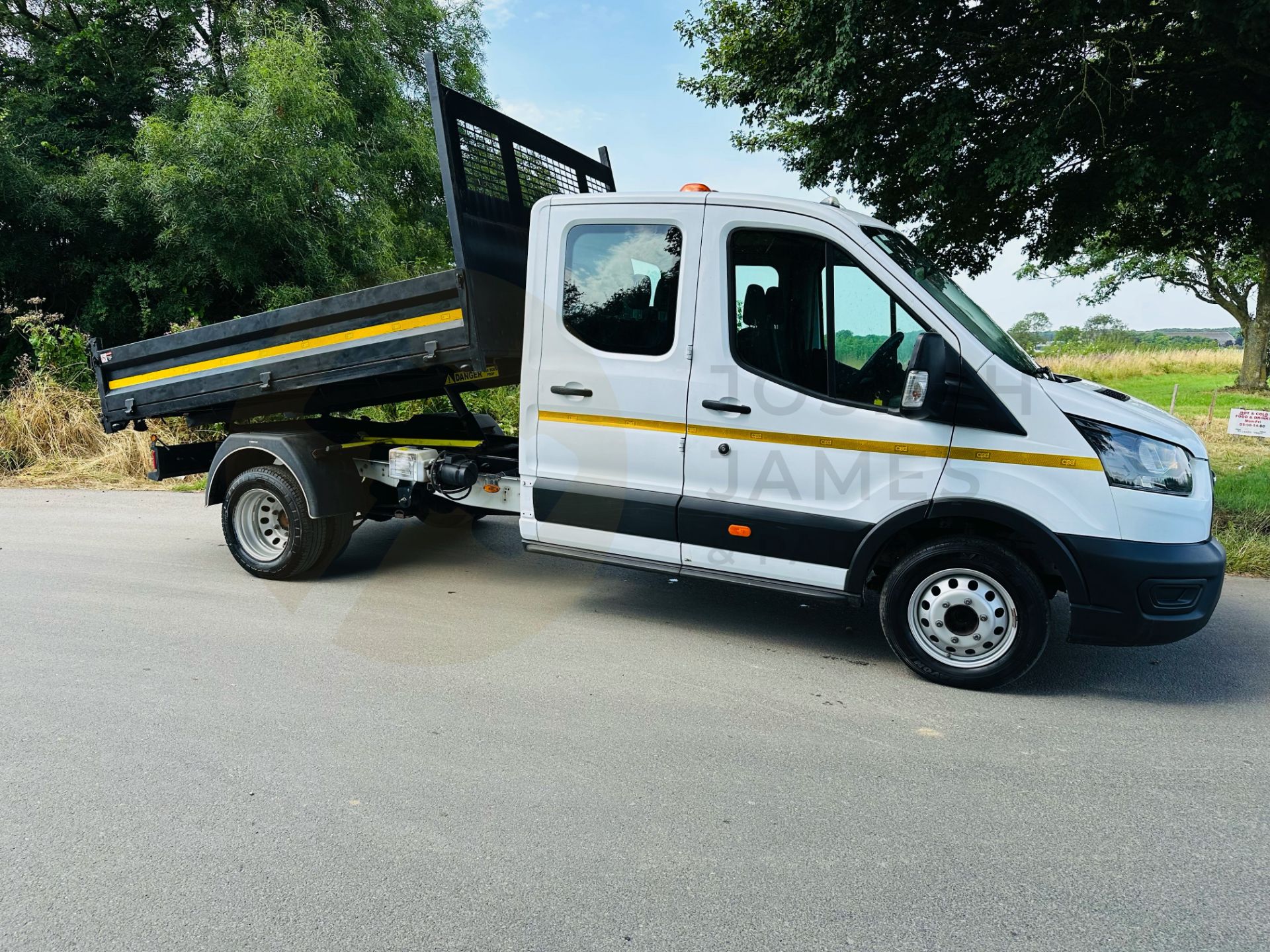 FORD TRANSIT 130 T350 *LWB - DOUBLE CAB TIPPER* (2021 EURO 6) 2.0 TDCI 'ECOBLUE' *LEADER* (3500 KG)