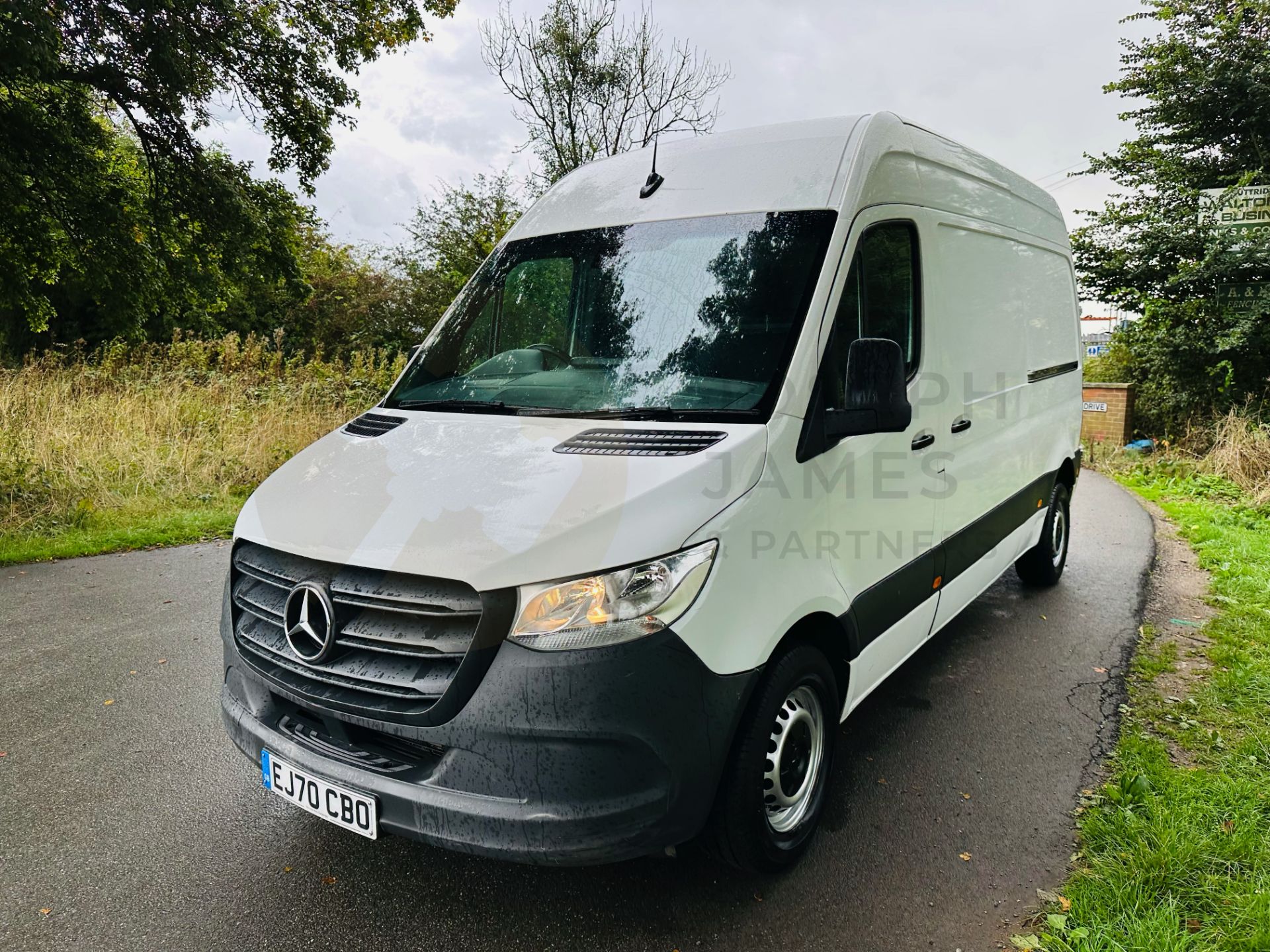 MERCEDES-BENZ SPRINTER 314CDI *PROGRESSIVE* MWB HI-ROOF (2021 - FACELIFT MODEL) *EURO 6* (1 OWNER) - Image 4 of 26
