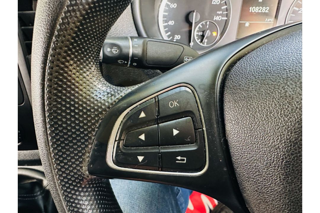 MERCEDES-BENZ VITO 116 CDI *BLUETEC* LWB - 2020 MODEL - ONLY 1 OWNER FROM NEW - ULEZ COMPLAINT - Image 25 of 28