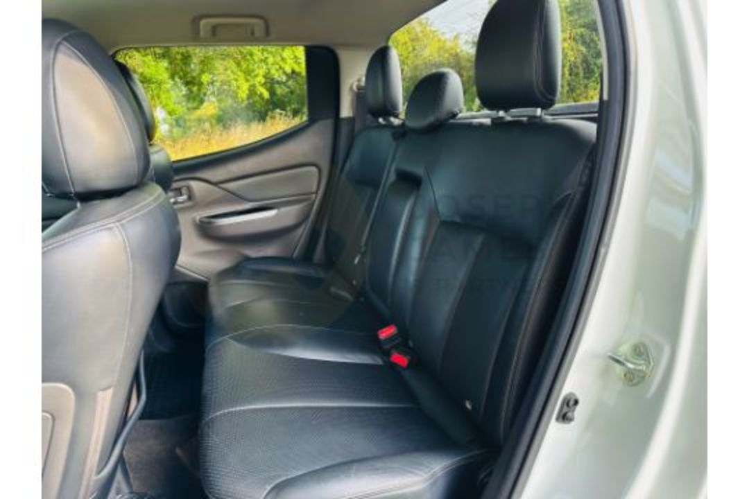 MITSUBISHI L200 "WARRIOR" 2.4DI-D "AUTO START/STOP DOUBLE CAB - 67 REG - LEATHER - MASSIVE SPEC - Image 15 of 33