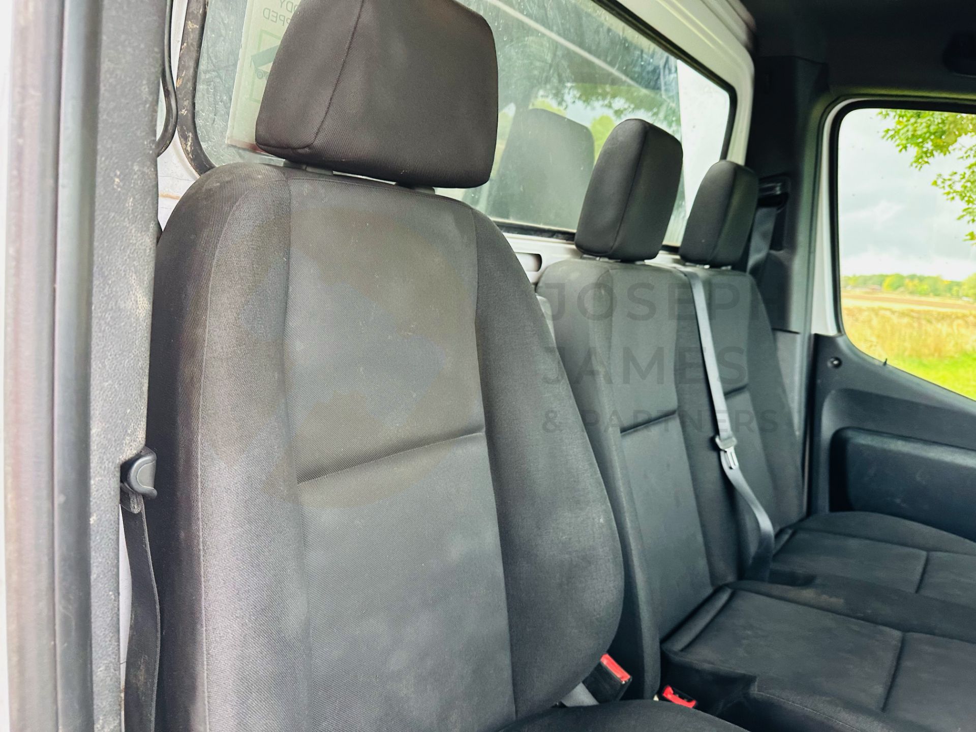 MERCEDES SPRINTER 315CDI *TIPPER TRUCK* 2022 MODEL - 1 OWNER - 3500KG GROSS - ONLY 50K MILES -EURO 6 - Image 16 of 26
