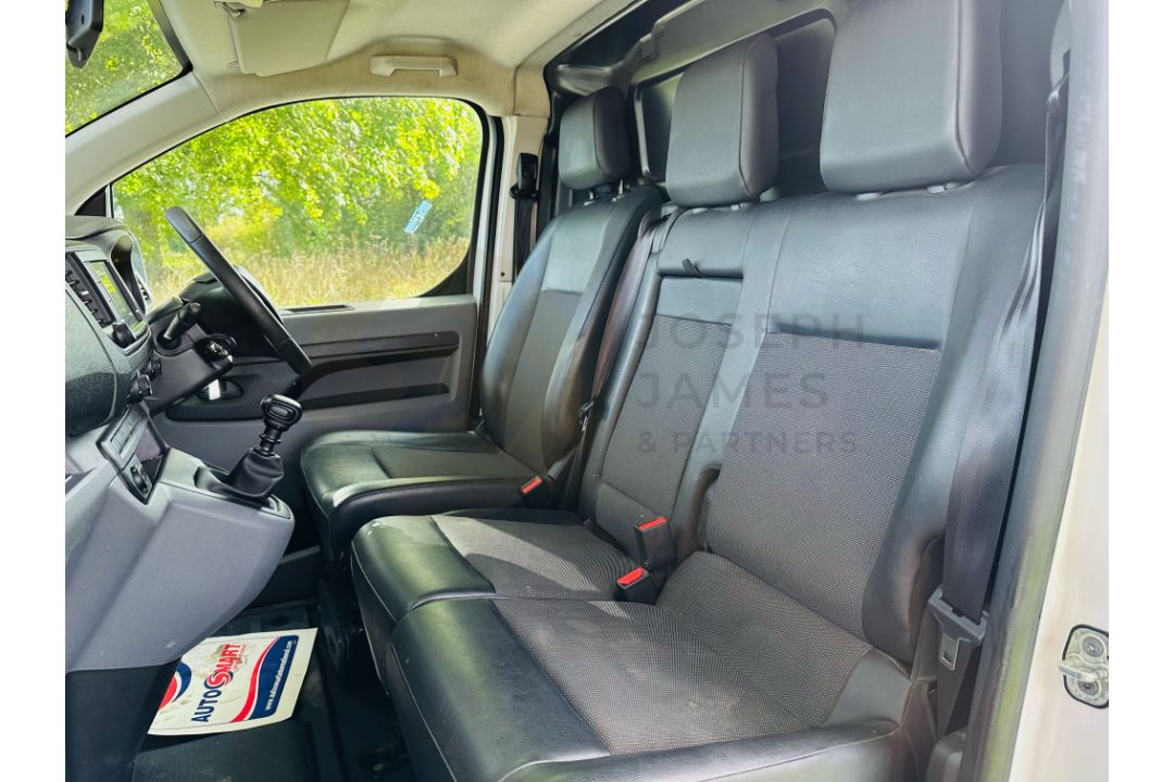 (ON SALE) CITROEN DISPATCH XS1000 BLUEHDI *ENTERPRISE EDITION* (20 REG) - AIR CON - 1 OWNER! - Image 17 of 30