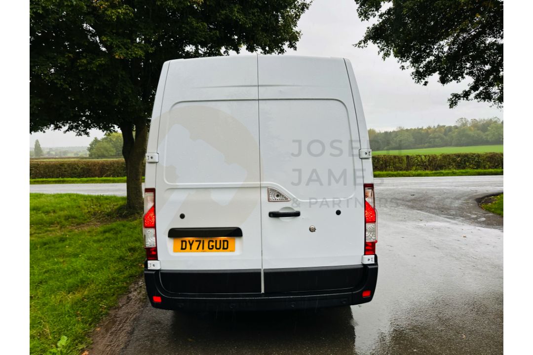 VAUXHALL MOVANO F3500 2.3 CDTI BI TURBO *MEDIUM WHEEL BASE - 2022 MODEL - ULEZ COMPLIANT - Image 8 of 26