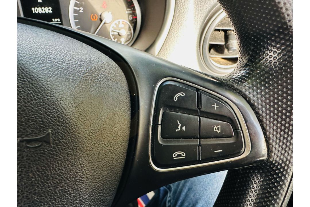 MERCEDES-BENZ VITO 116 CDI *BLUETEC* LWB - 2020 MODEL - ONLY 1 OWNER FROM NEW - ULEZ COMPLAINT - Image 26 of 28