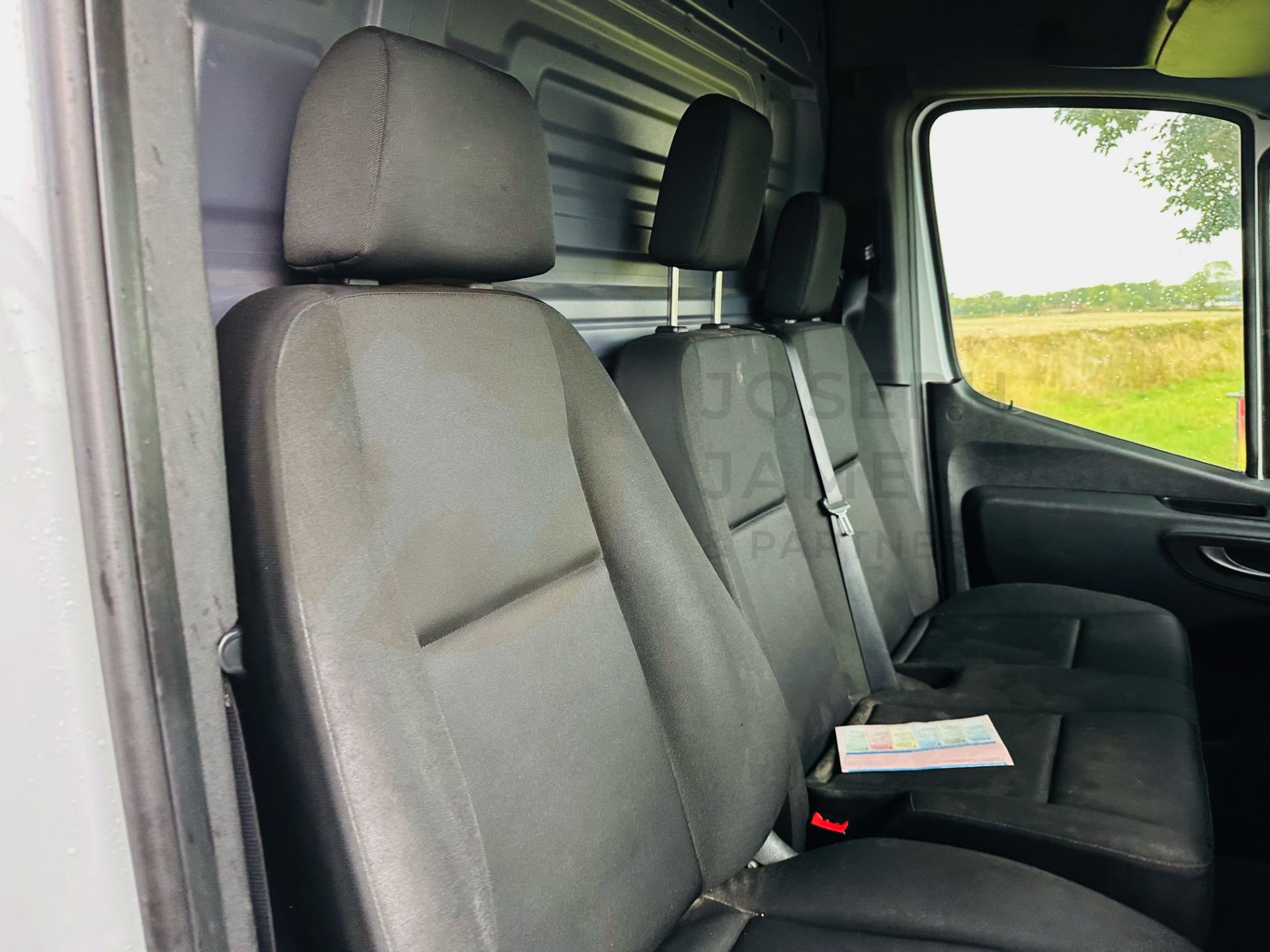 MERCEDES-BENZ SPRINTER 314CDI *PROGRESSIVE* MWB HI-ROOF (2021 - FACELIFT MODEL) *EURO 6* (1 OWNER) - Image 17 of 26