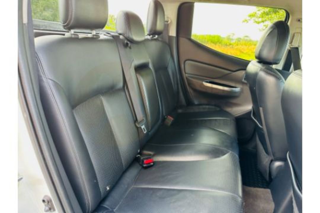 MITSUBISHI L200 "WARRIOR" 2.4DI-D "AUTO START/STOP DOUBLE CAB - 67 REG - LEATHER - MASSIVE SPEC - Image 13 of 33