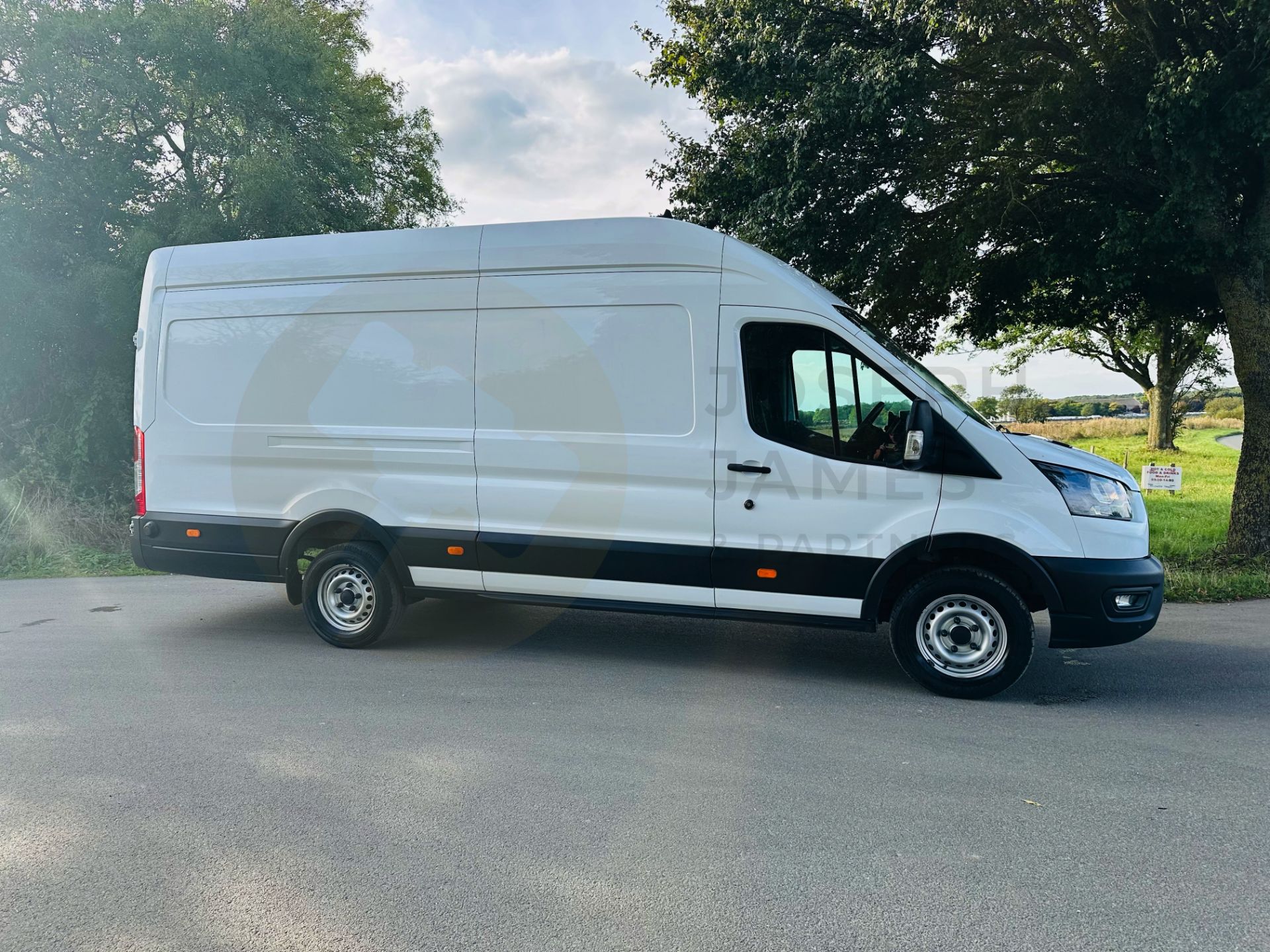 (ON SALE) FORD TRANSIT T350 2.0TDCI (130) XLWB JUMBO *ECOBLUE* - 21 REG - ONLY 70K MILES -