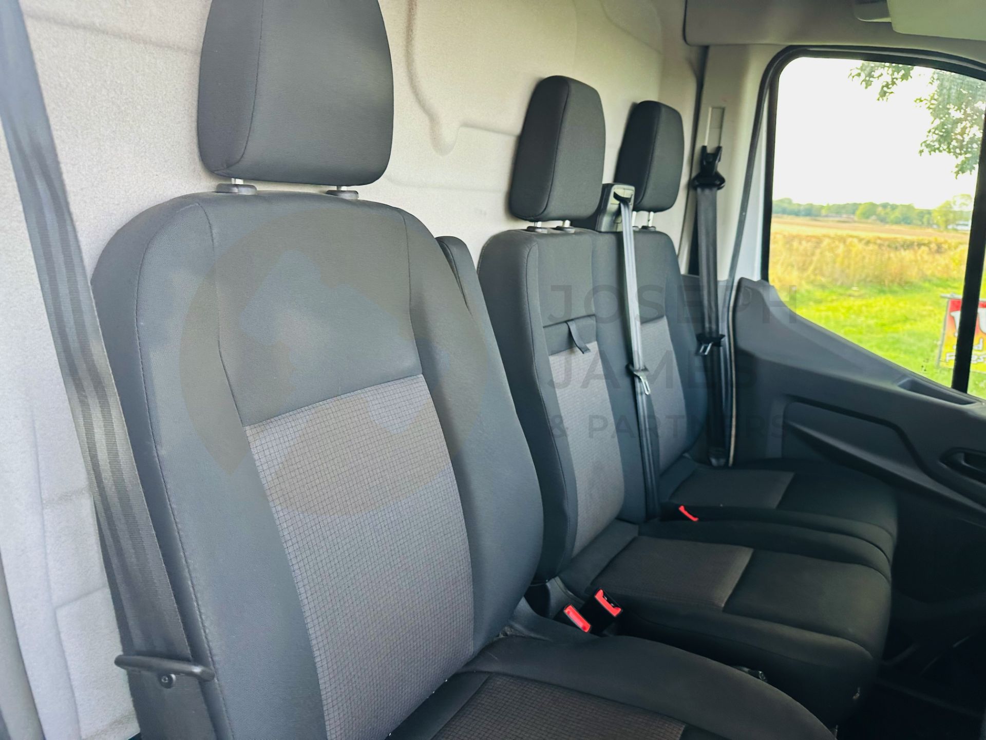 (ON SALE) FORD TRANSIT T350 2.0TDCI (130) XLWB JUMBO *ECOBLUE* - 21 REG - ONLY 70K MILES - - Image 19 of 30