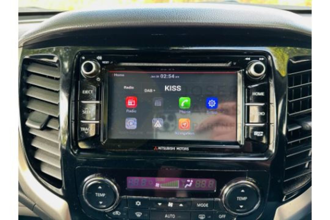 MITSUBISHI L200 "WARRIOR" 2.4DI-D "AUTO START/STOP DOUBLE CAB - 67 REG - LEATHER - MASSIVE SPEC - Image 28 of 33
