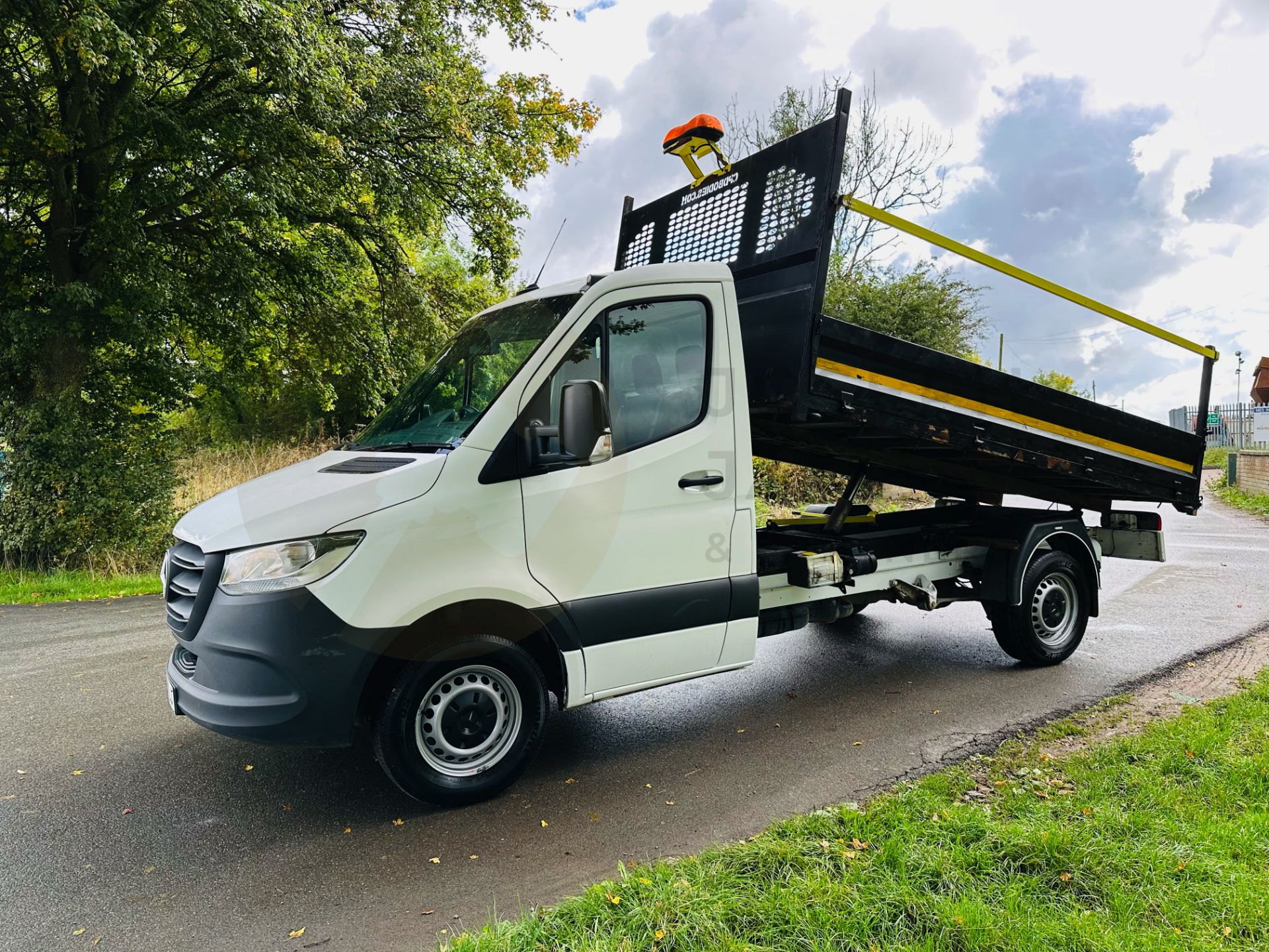 MERCEDES SPRINTER 315CDI *TIPPER TRUCK* 2022 MODEL - 1 OWNER - 3500KG GROSS - ONLY 50K MILES -EURO 6 - Image 5 of 26