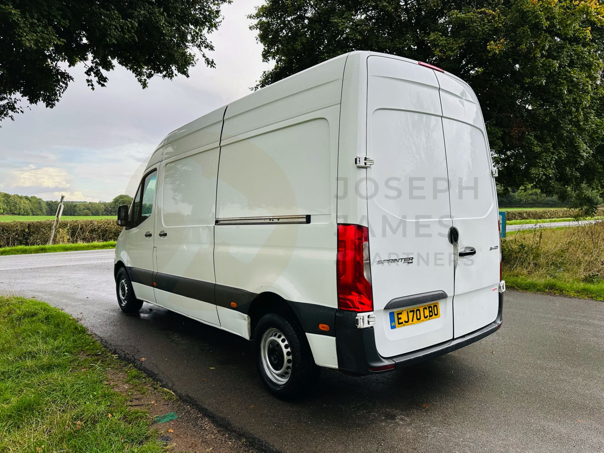 MERCEDES-BENZ SPRINTER 314CDI *PROGRESSIVE* MWB HI-ROOF (2021 - FACELIFT MODEL) *EURO 6* (1 OWNER) - Image 7 of 26