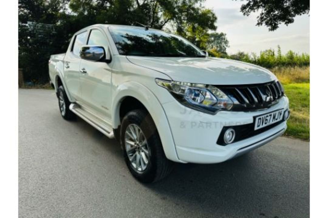 MITSUBISHI L200 "WARRIOR" 2.4DI-D "AUTO START/STOP DOUBLE CAB - 67 REG - LEATHER - MASSIVE SPEC - Image 1 of 33