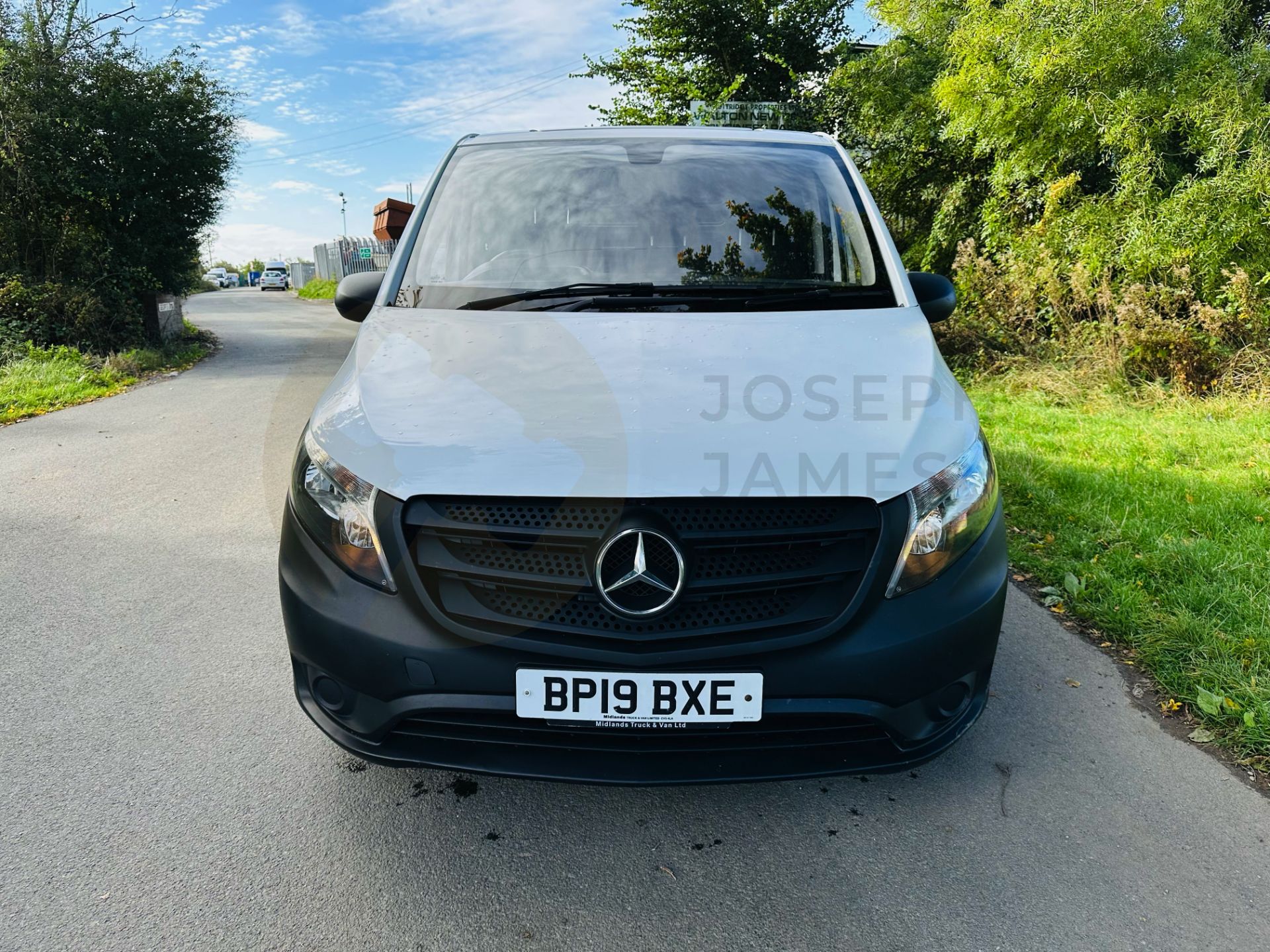 MERCEDES-BENZ VITO 114 CDI *BLUETEC* LWB - 19 REG - ONLY 1 OWNER FROM NEW - ULEZ COMPLAINT - Image 3 of 30