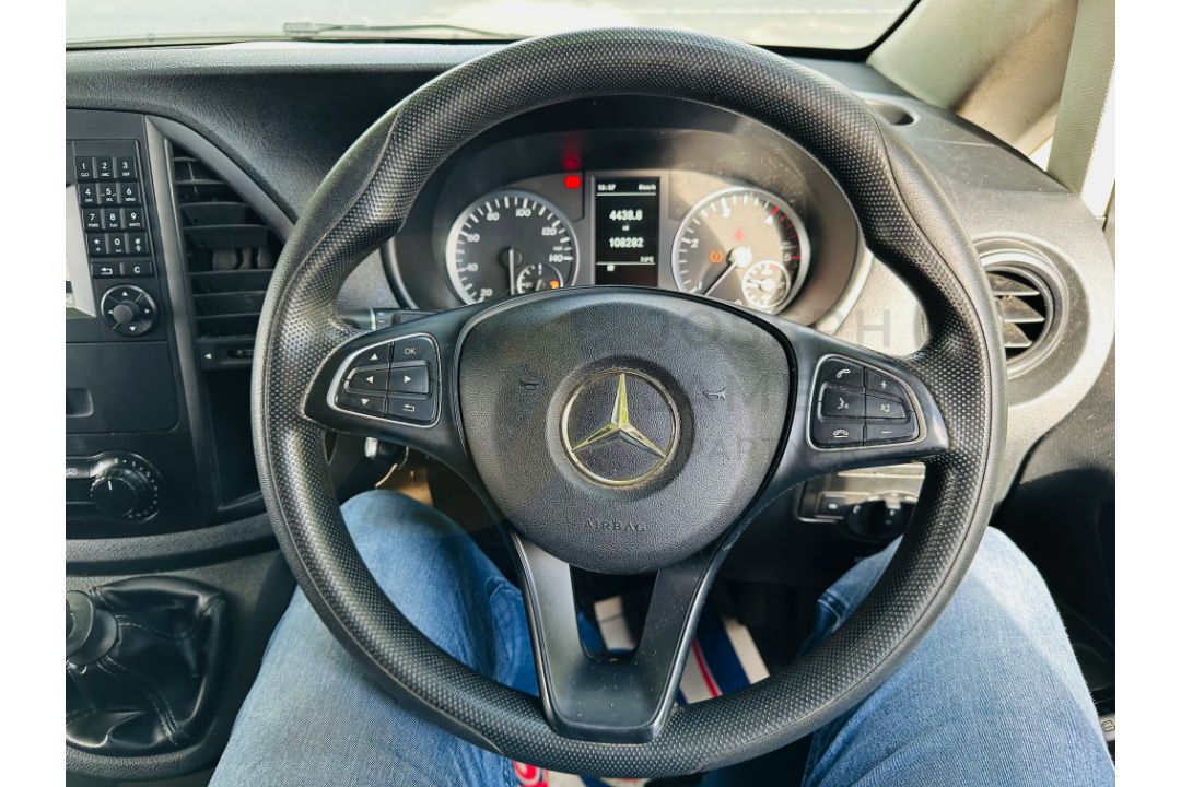 MERCEDES-BENZ VITO 116 CDI *BLUETEC* LWB - 2020 MODEL - ONLY 1 OWNER FROM NEW - ULEZ COMPLAINT - Image 24 of 28