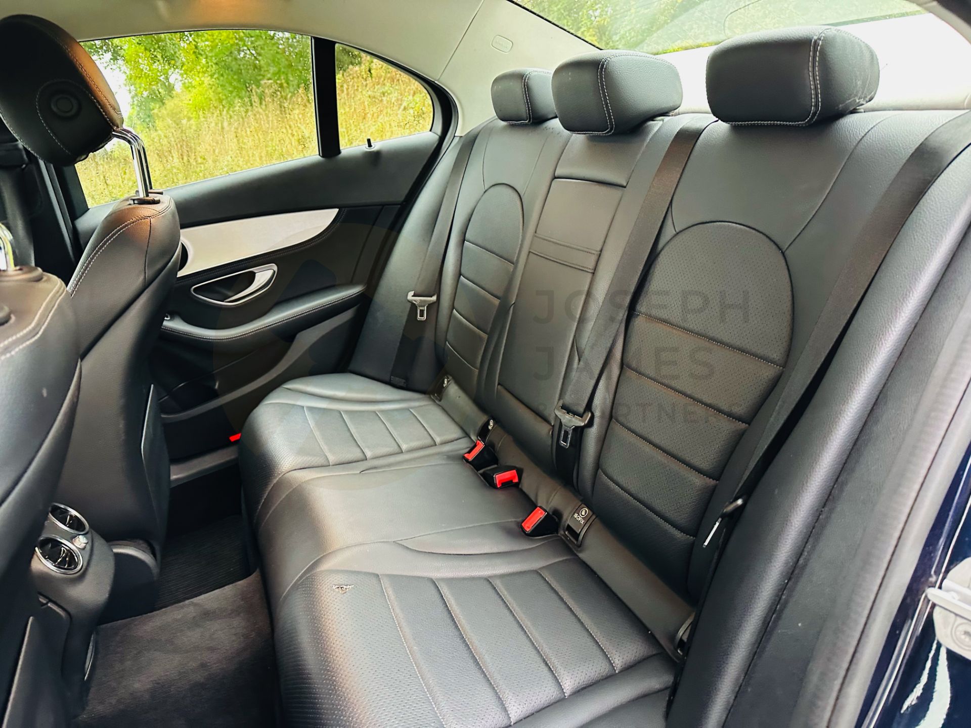 MERCEDES C220D *SPORT EDITION* (16 REG) 7G -TRONIC AUTOMATIC - 1 OWNER - SERVICE HISTORY -EURO 6 - Image 15 of 34