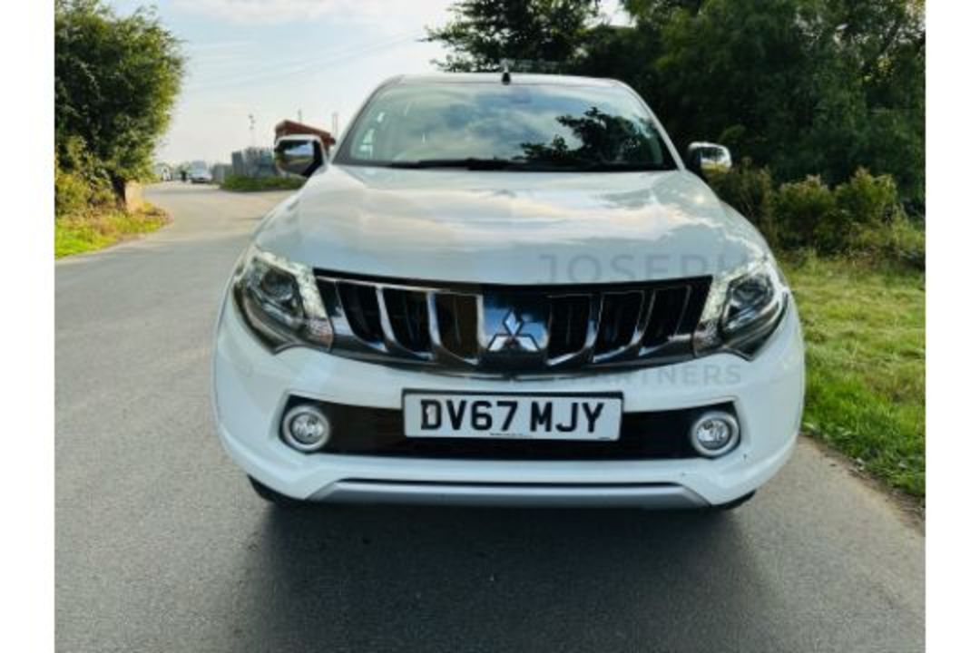 MITSUBISHI L200 "WARRIOR" 2.4DI-D "AUTO START/STOP DOUBLE CAB - 67 REG - LEATHER - MASSIVE SPEC - Image 3 of 33