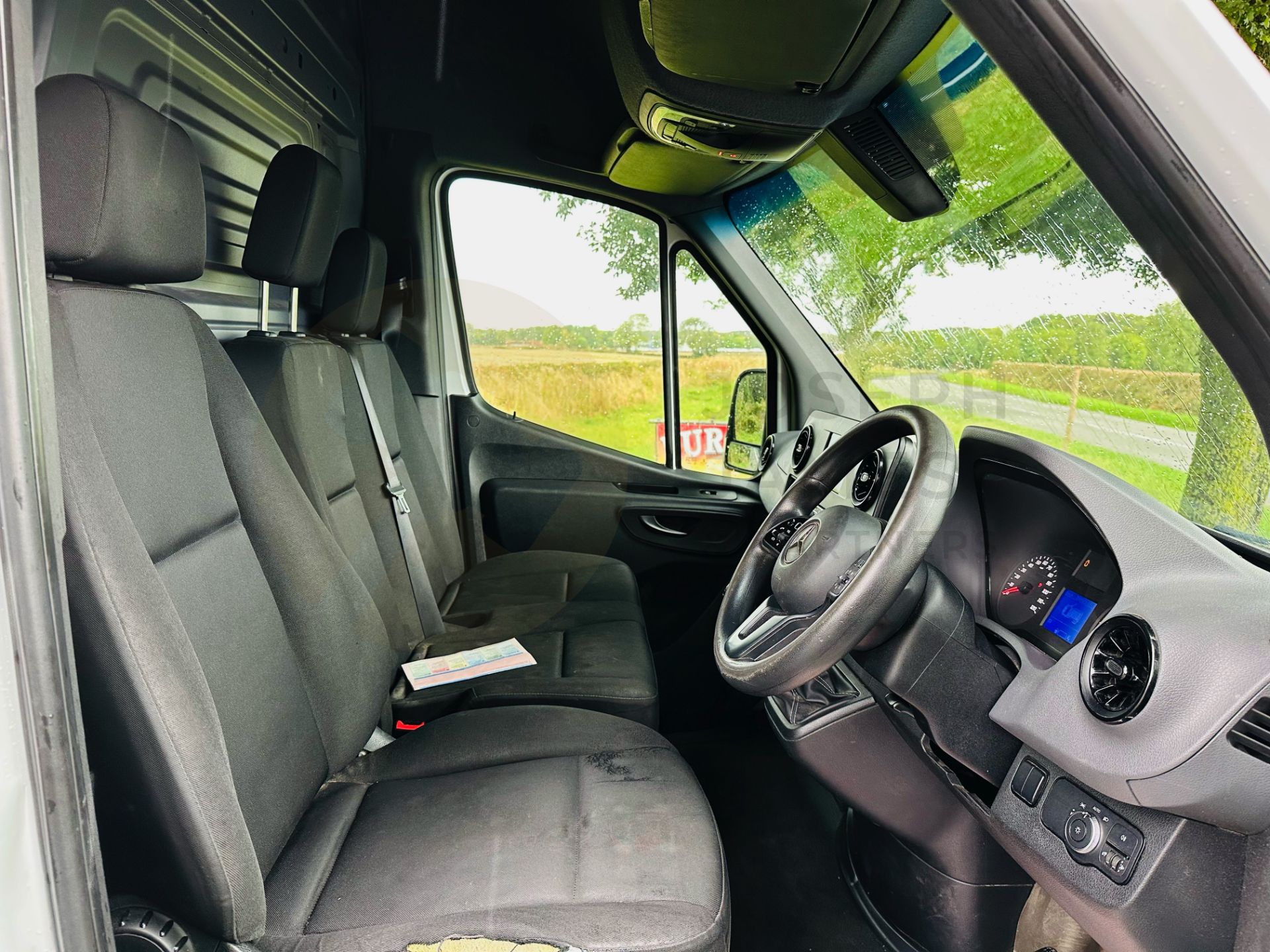 MERCEDES-BENZ SPRINTER 314CDI *PROGRESSIVE* MWB HI-ROOF (2021 - FACELIFT MODEL) *EURO 6* (1 OWNER) - Image 16 of 26