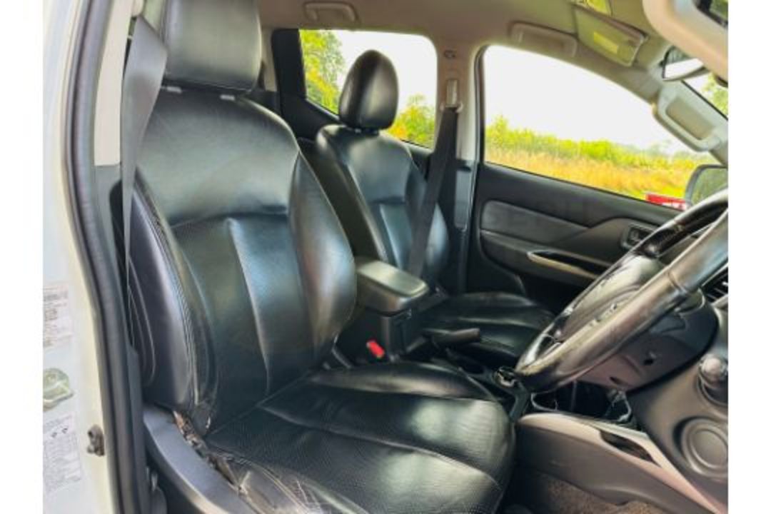 MITSUBISHI L200 "WARRIOR" 2.4DI-D "AUTO START/STOP DOUBLE CAB - 67 REG - LEATHER - MASSIVE SPEC - Image 20 of 33