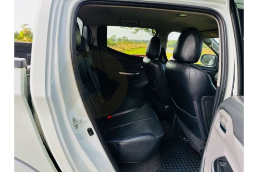 MITSUBISHI L200 "WARRIOR" 2.4DI-D "AUTO START/STOP DOUBLE CAB - 67 REG - LEATHER - MASSIVE SPEC - Image 12 of 33
