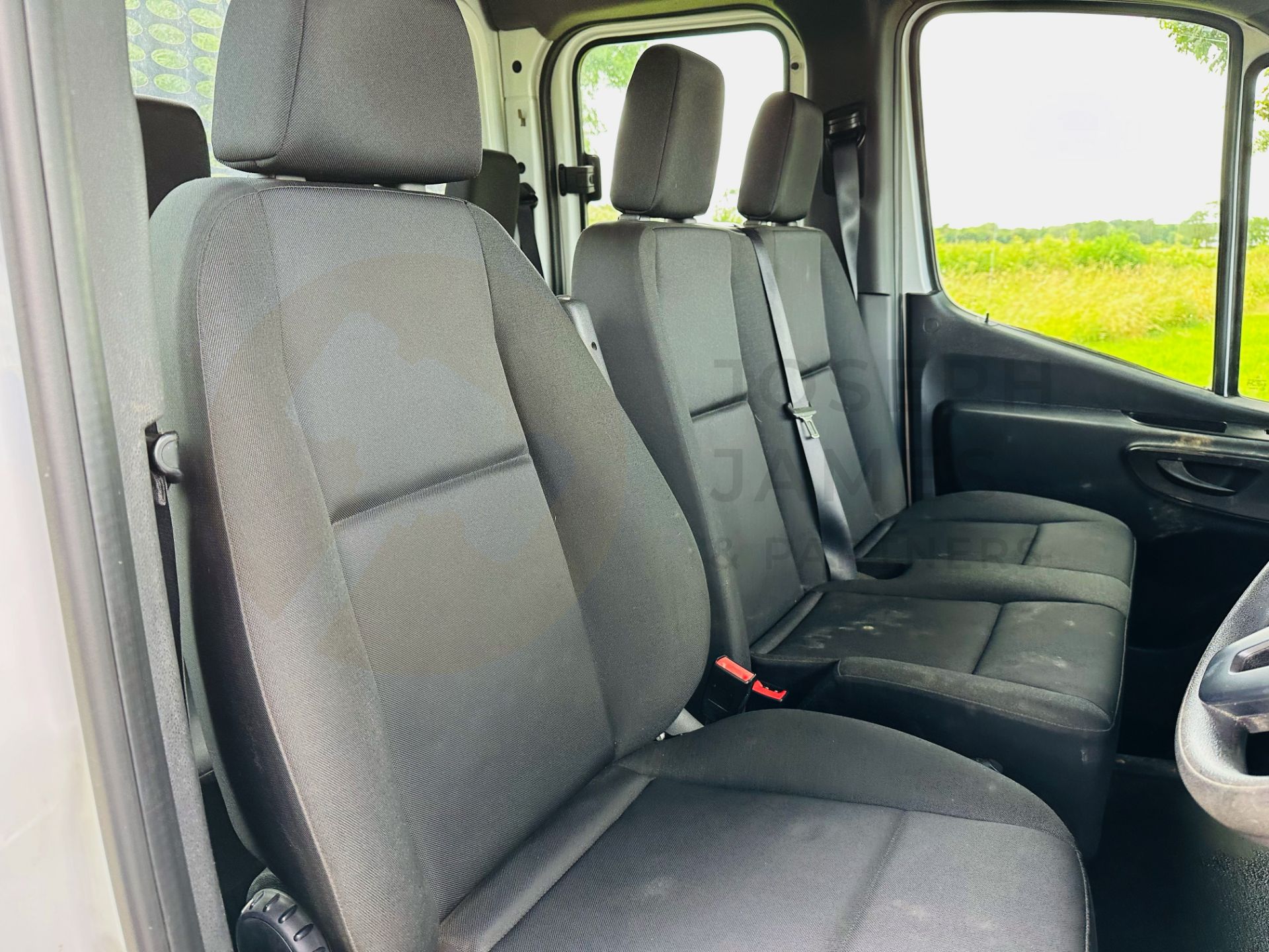 (ON SALE) MERCEDES SPRINTER 315CDI RWD *LWB D/C TIPPER* (2022 - FACELIFT MODEL) *EURO 6* (3500KG) - Image 21 of 33