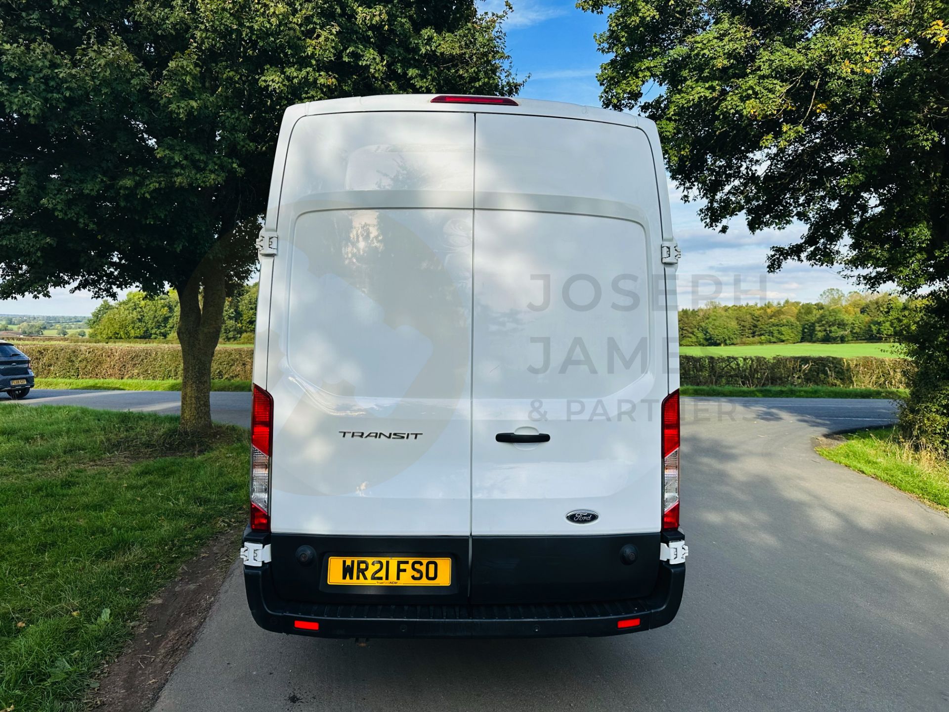 (ON SALE) FORD TRANSIT T350 2.0TDCI (130) XLWB JUMBO *ECOBLUE* - 21 REG - ONLY 70K MILES - - Image 8 of 30