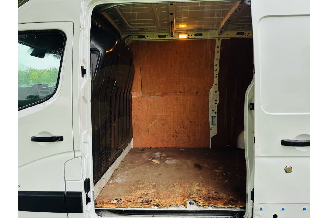 VAUXHALL MOVANO F3500 2.3 CDTI BI TURBO *MEDIUM WHEEL BASE - 2022 MODEL - ULEZ COMPLIANT - Image 13 of 26