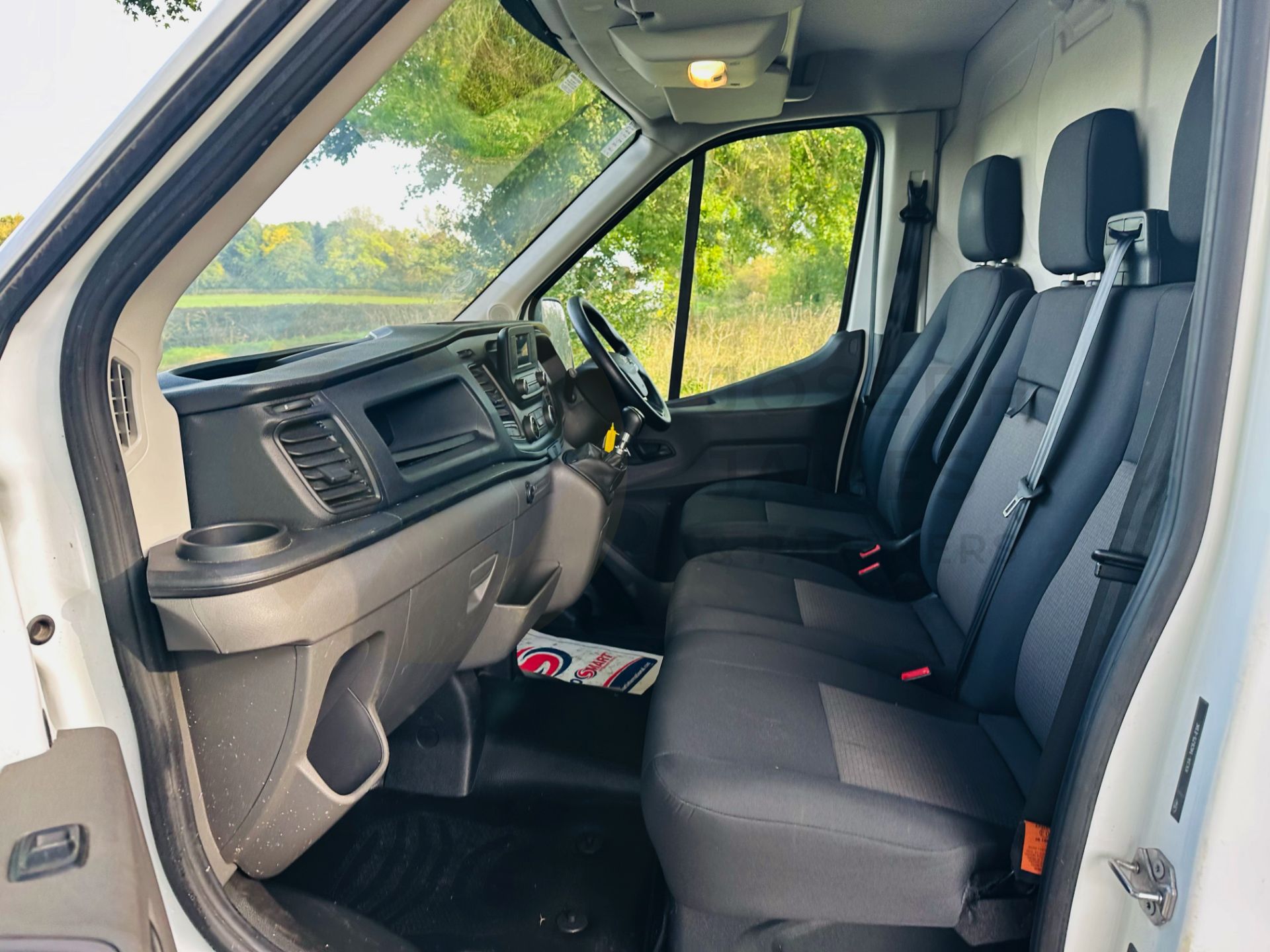 (ON SALE) FORD TRANSIT T350 2.0TDCI (130) XLWB JUMBO *ECOBLUE* - 21 REG - ONLY 70K MILES - - Image 15 of 30