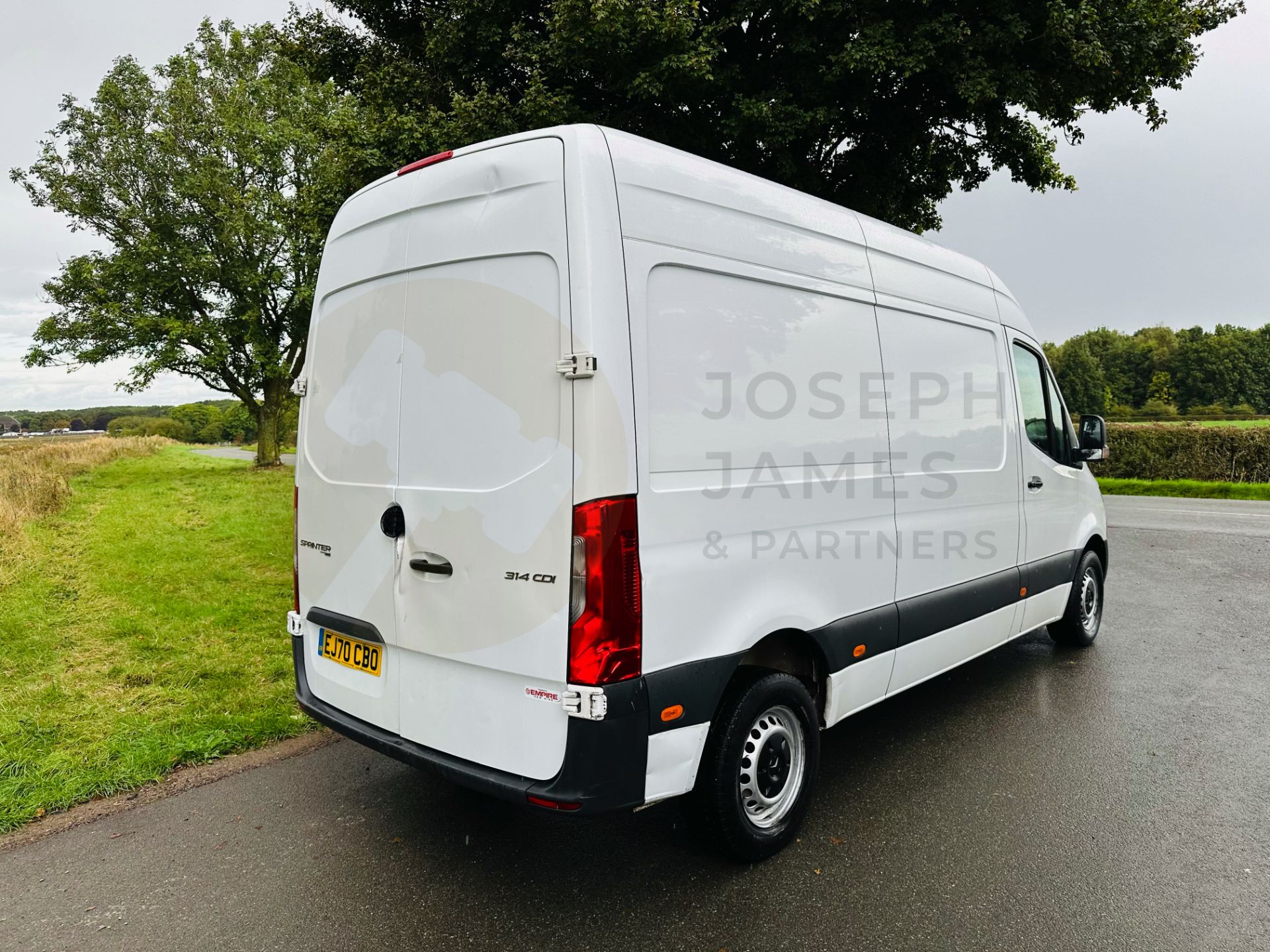MERCEDES-BENZ SPRINTER 314CDI *PROGRESSIVE* MWB HI-ROOF (2021 - FACELIFT MODEL) *EURO 6* (1 OWNER) - Image 9 of 26