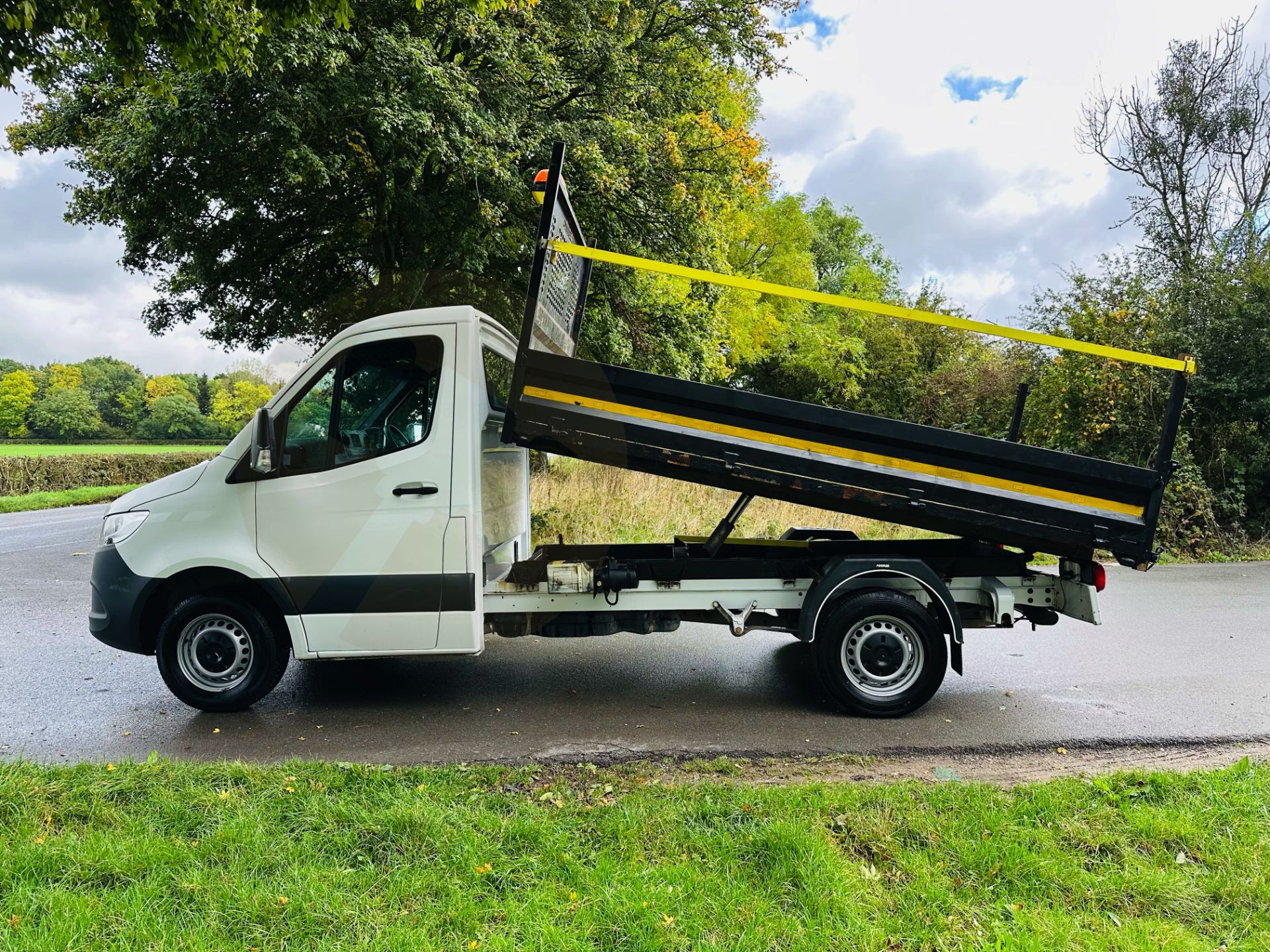 MERCEDES SPRINTER 315CDI *TIPPER TRUCK* 2022 MODEL - 1 OWNER - 3500KG GROSS - ONLY 50K MILES -EURO 6 - Image 6 of 26