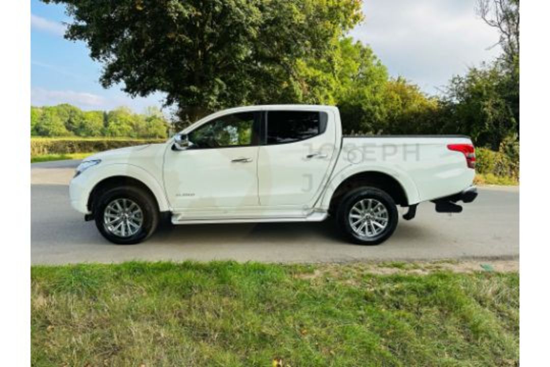 MITSUBISHI L200 "WARRIOR" 2.4DI-D "AUTO START/STOP DOUBLE CAB - 67 REG - LEATHER - MASSIVE SPEC - Image 6 of 33