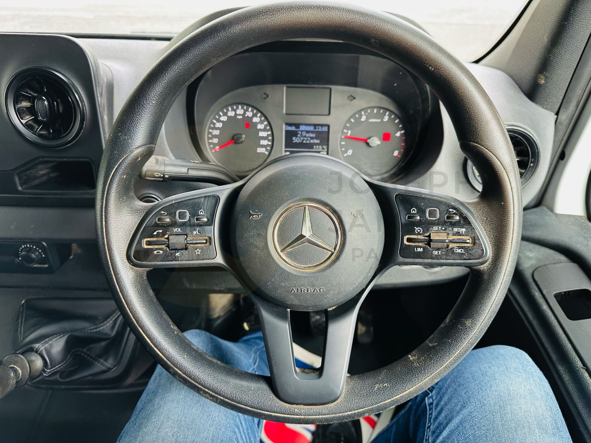 MERCEDES SPRINTER 315CDI *TIPPER TRUCK* 2022 MODEL - 1 OWNER - 3500KG GROSS - ONLY 50K MILES -EURO 6 - Image 22 of 26