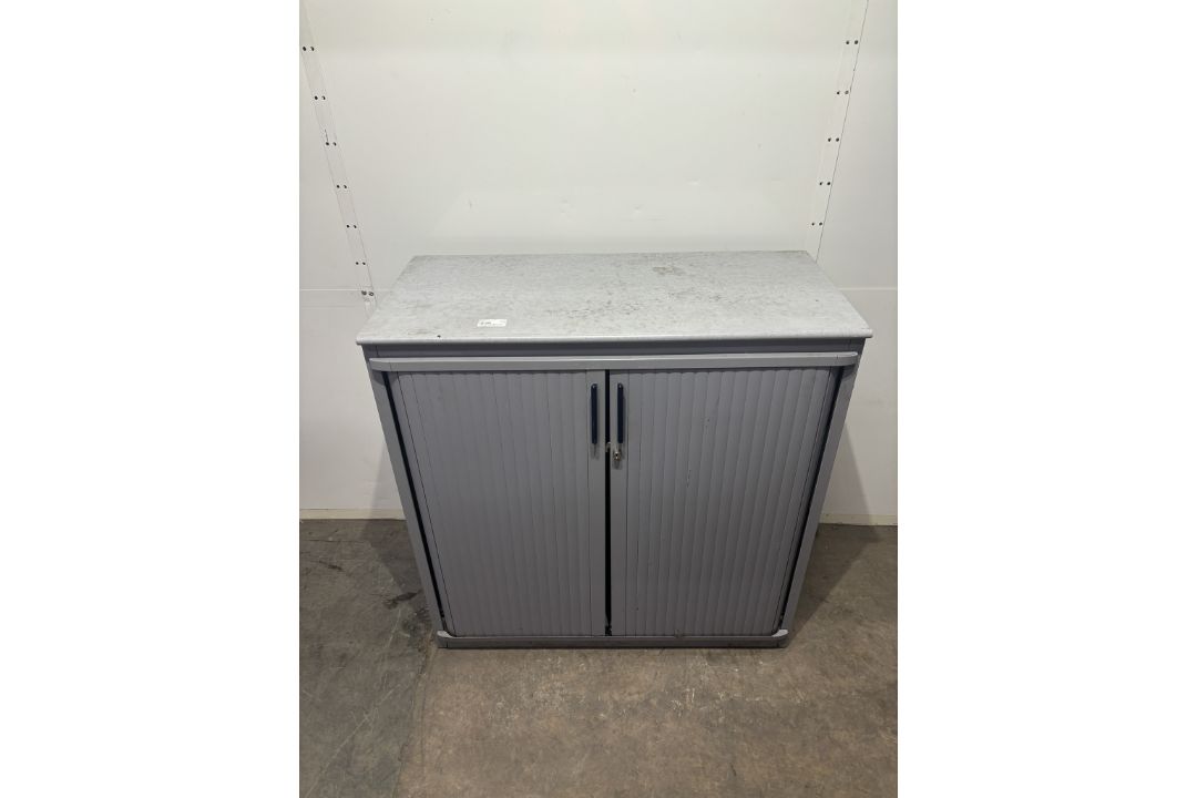 Storage Cupboard With Sliding Doors - Image 2 of 5