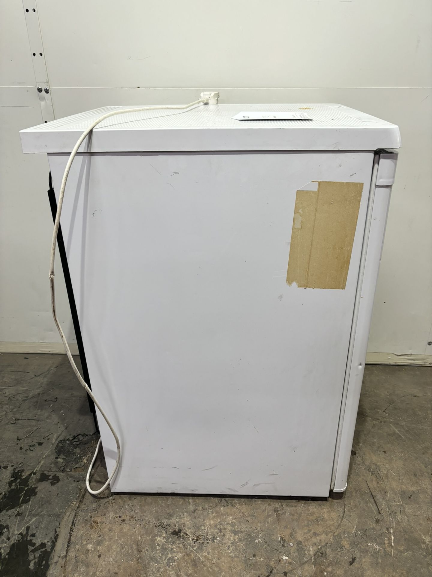 Bosch Classixx Freestanding White Fridge - Image 4 of 5