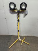 Defender DF1200 Twin Tripod Light **Damaged Leg**