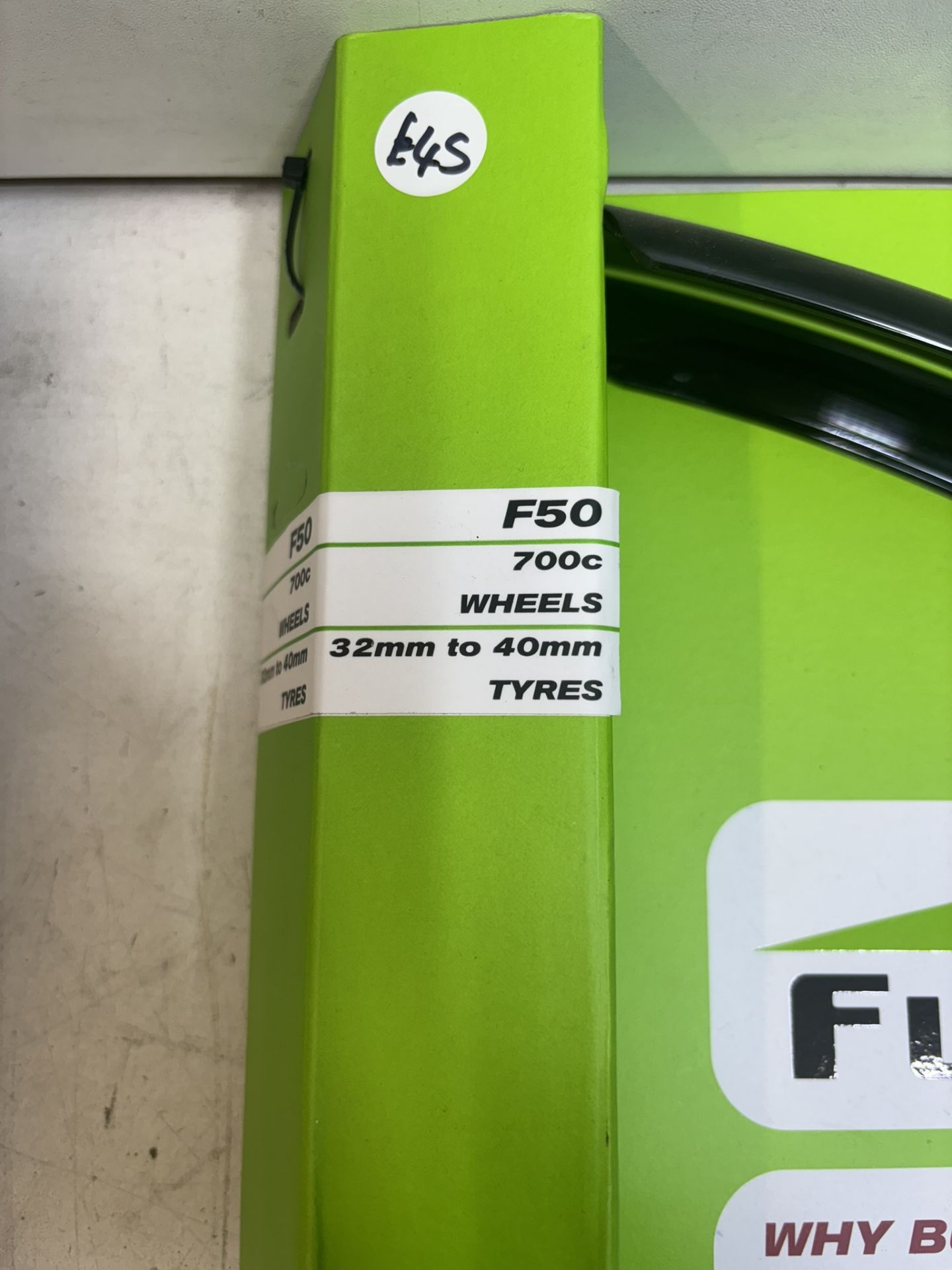 3 x Flinger Deluxe 700C Mudguards, 32mm - 40mm Tyres - Image 4 of 4