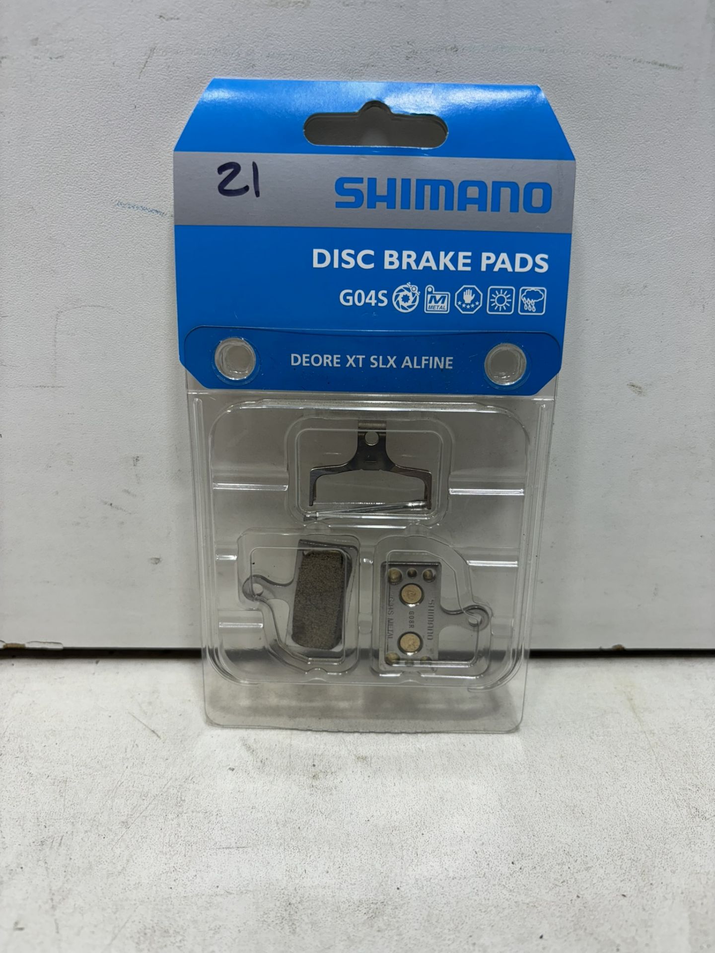 4 x Shimano G04S Metal Disc Brake Pad Sets - Image 2 of 2