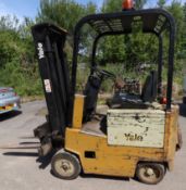 Yale 1.5T Electric Forklift Truck w/ Oldham Forklift Charger