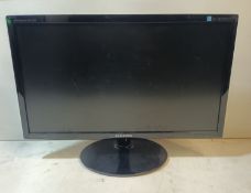 4 x Samsung Computer Monitors