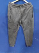 800 x Mens Joggers In Various Styles