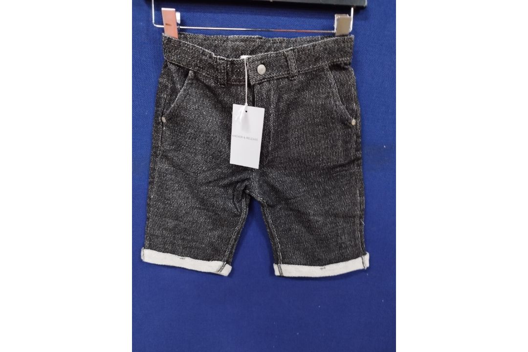 1,229 x Boys Yarn Dyed Shorts With Roll Cuff | ZERO VAT ON HAMMER - Image 7 of 10