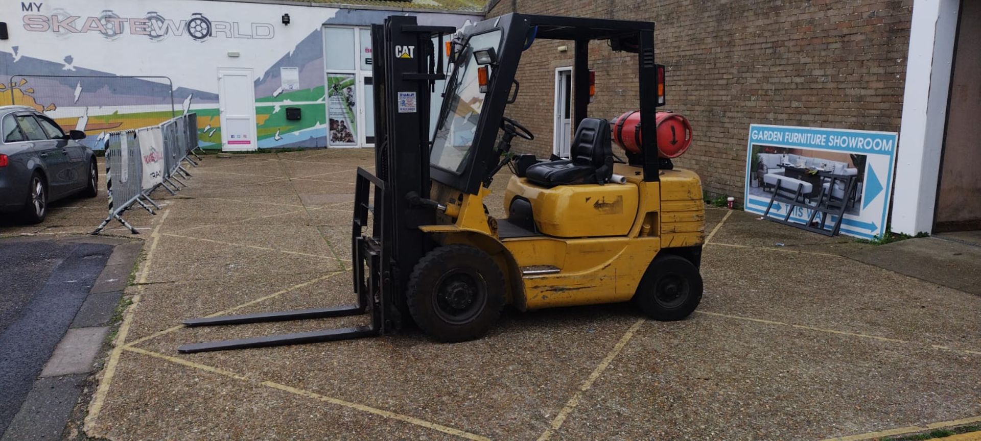 CAT GP25 2.5t LPG Forklift Truck | SPARES & REPAIRS - SEE DESCRIPTION