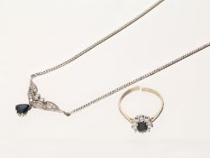 Kette/Collier/Ring: feine weißgoldene Saphir/Brillant-Mittelteilkette mit passendem Ring